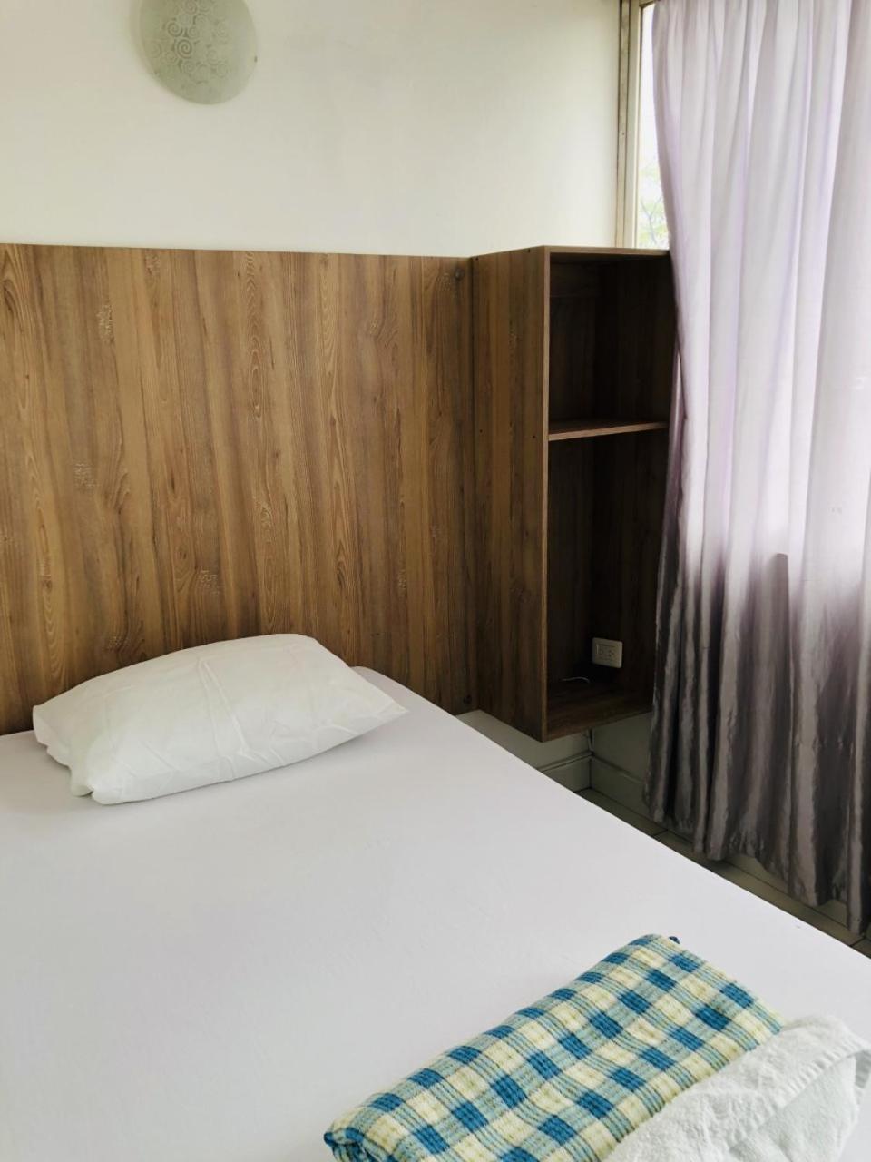 Hotel Center Plaza Plus Кукута Экстерьер фото